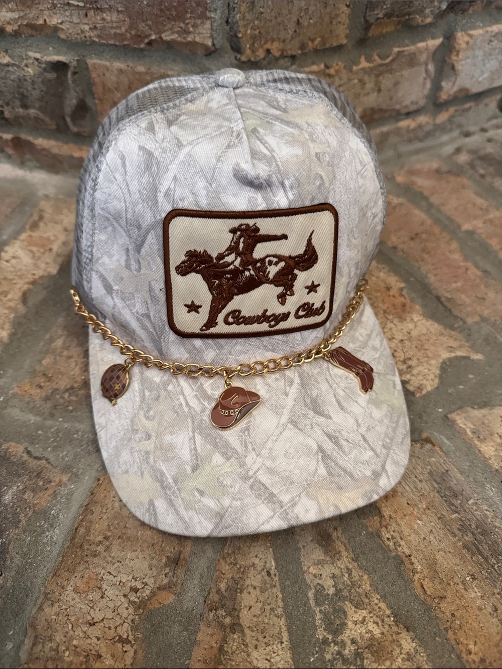 David and Young Women's  White Camo Trucker Hat with Gold Charm Chain